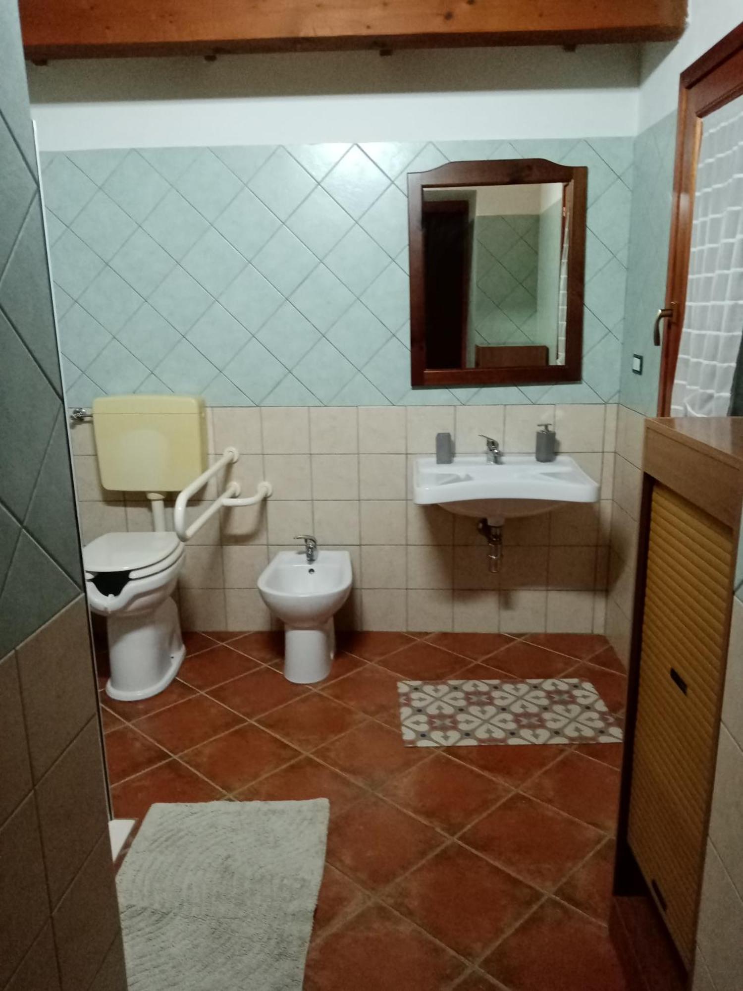 Is Cuccus Bed & Breakfast Masainas Ruang foto