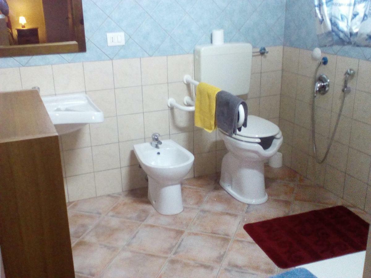 Is Cuccus Bed & Breakfast Masainas Bagian luar foto